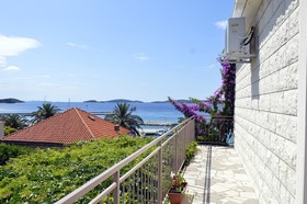 Apartments Zdravko