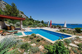 Apartment Violic Villa Karmen