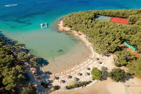 Pine Beach Pakostane - Glamping Homes