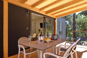 Pine Beach Pakostane - Glamping Homes