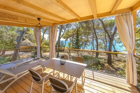 Pine Beach Pakostane - Glamping Homes