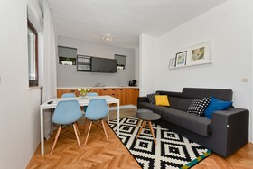 Mediterraneo Garden Apartments