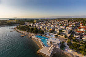 Sunnyside Apartments Petrcane