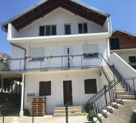 Apartments Mira
