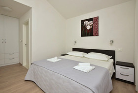 Apartment Mladen