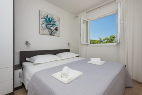 Apartment Mladen