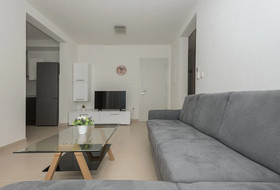 Apartment Mladen