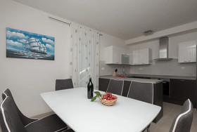 Apartment Mladen