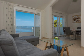 Apartment Mladen