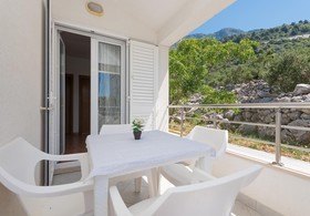 Apartments Ivi