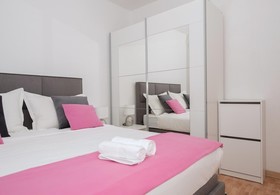Apartments Ivi