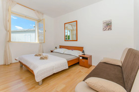 Beach House Toma
