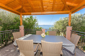 House Miroslav