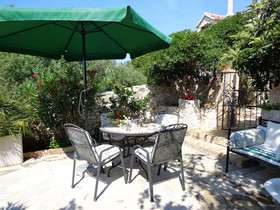 House Vedrana