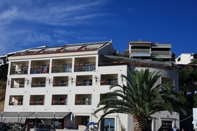 Turisticki Apartmani Natalia