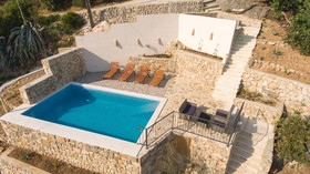 Villa Ena