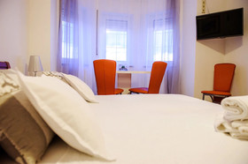 Apartment And Rooms Ana