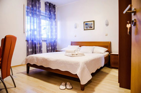 Apartment And Rooms Ana