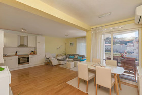 Apartments Aqua