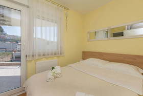 Apartments Aqua