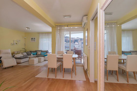 Apartments Aqua