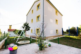 Apartments Mariska