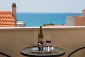 Apartments Tresnja