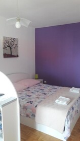 Apartments Tresnja