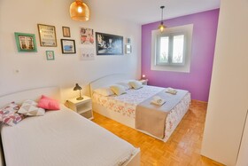 Apartments Tresnja