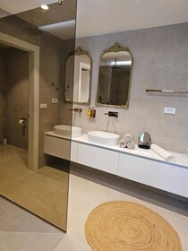 Hotel Aria