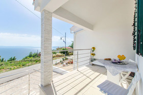 House Roza