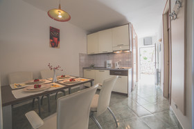 Apartments Lavica Beach Dumicic