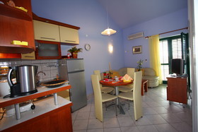 Apartments Lavica Beach Dumicic