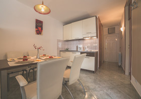 Apartments Lavica Beach Dumicic