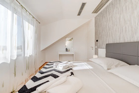 Lct Oleander Apartments