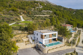 Royal Villa
