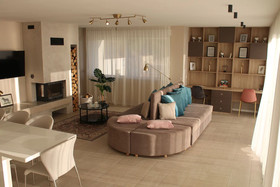 Royal Villa