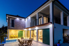 Royal Villa