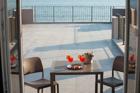 Seaside Luxury Suites