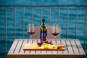 Seaside Luxury Suites
