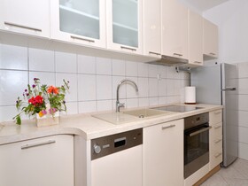 Tihi Val 3