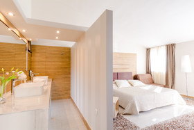 Beach Hotel Bozikovina