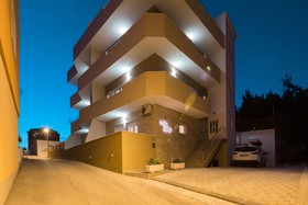 Villa Kolar Apartments