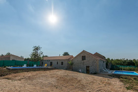 House Mirta