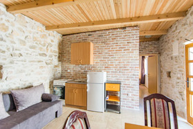 House Mirta