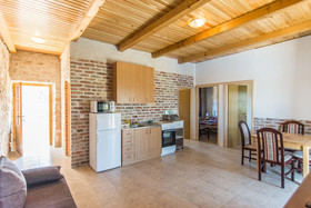 House Mirta