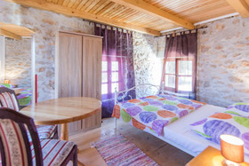House Mirta