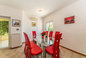 Holiday Home Ana