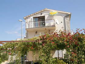 Apartment and Rooms Gasperov