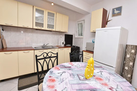 Apartments And Room Kiko